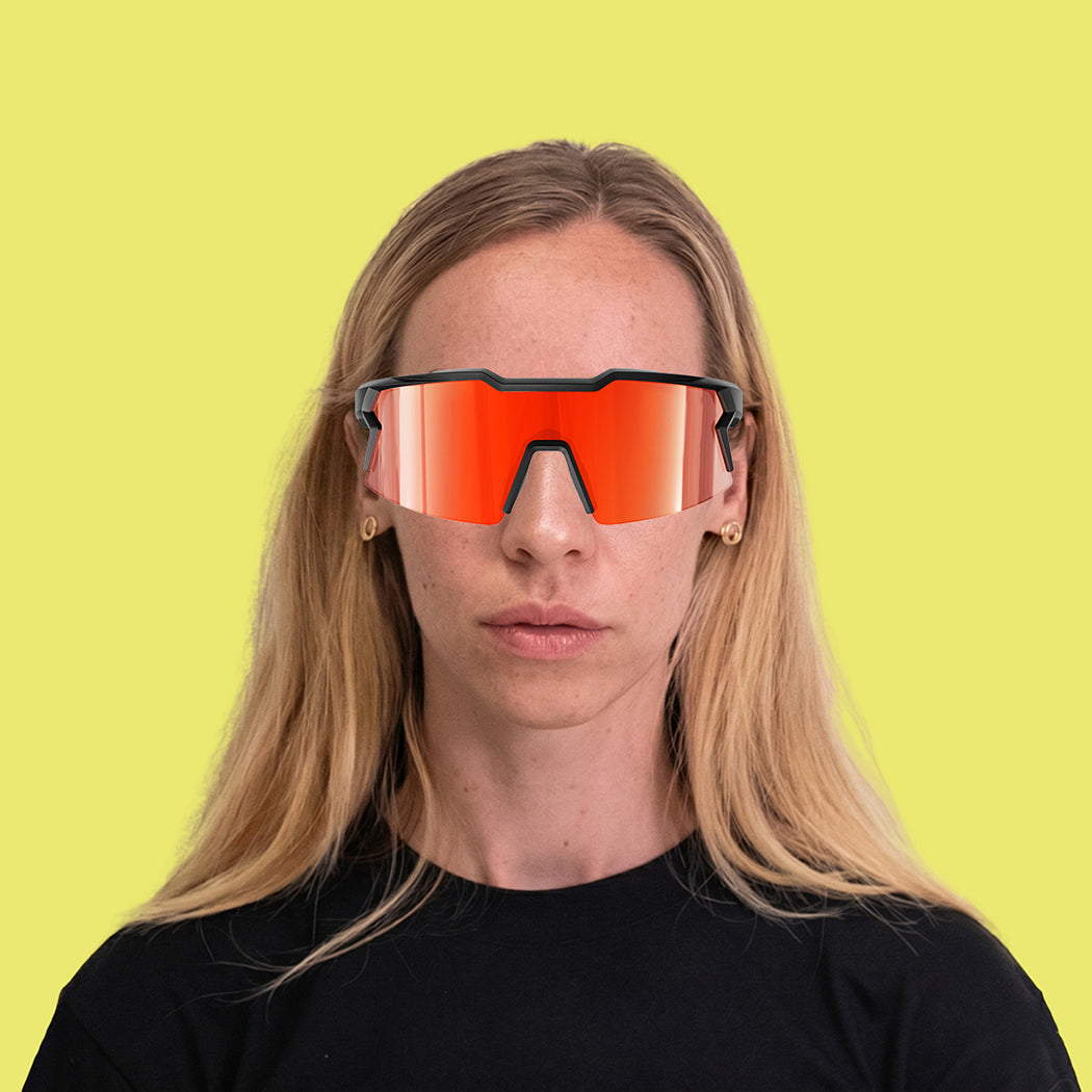 Magni Black Red urheilulasit