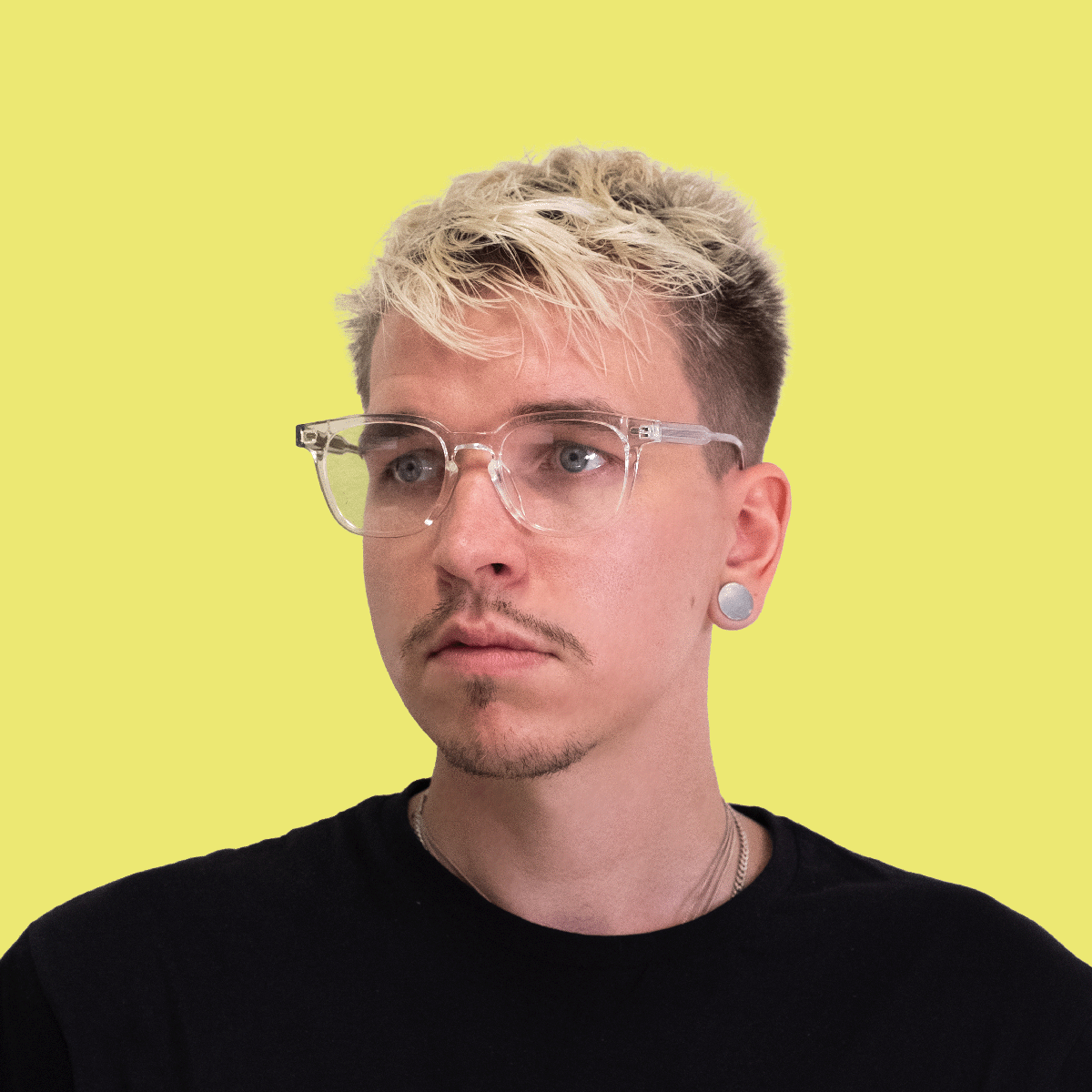 Elara Transparent